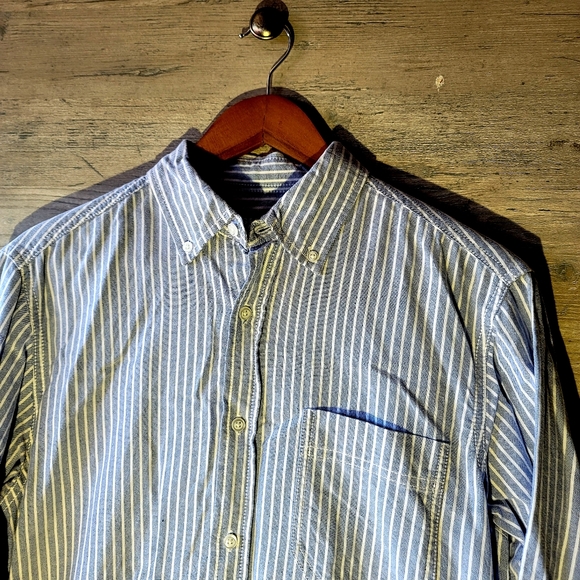 George Striped Button Down Casual Shirt. Perfect! - Picture 2 of 4